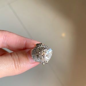 18k gold diamond ring